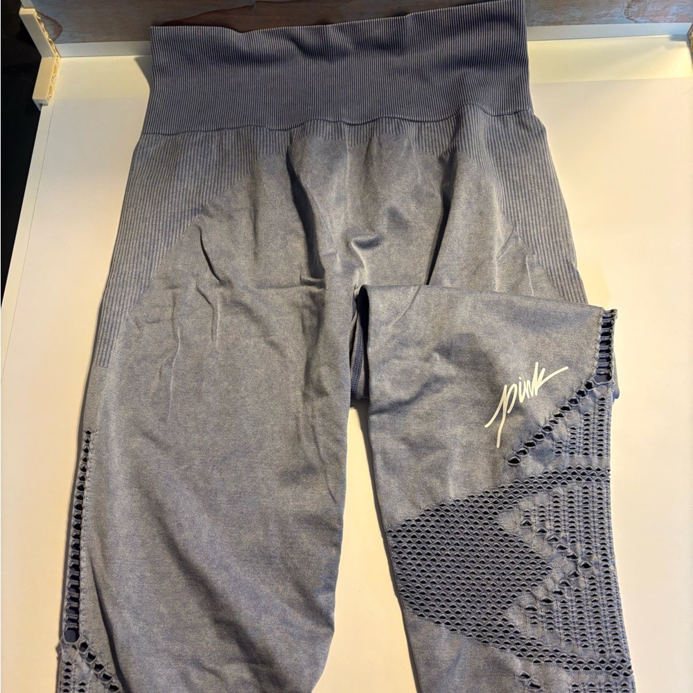 PINK Victoria's Secret Gray Leggings with Geometric Design